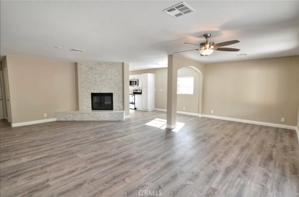 31759 Shelter Thousand Palms, CA 92276