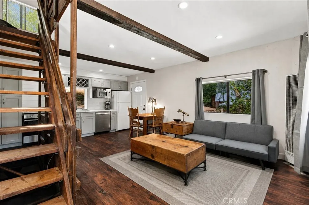 33174 Arrowbear Running Springs, CA 92382
