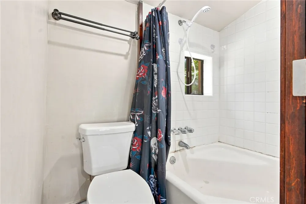 33174 Arrowbear Running Springs, CA 92382