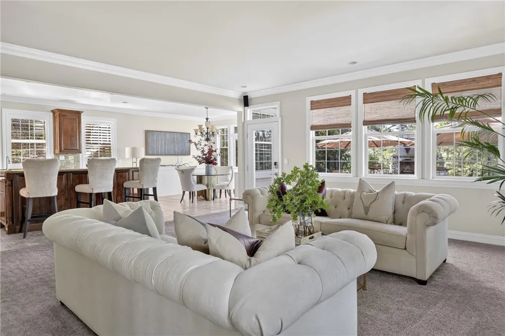 28462 North Bay Road Lake Arrowhead, CA 92352