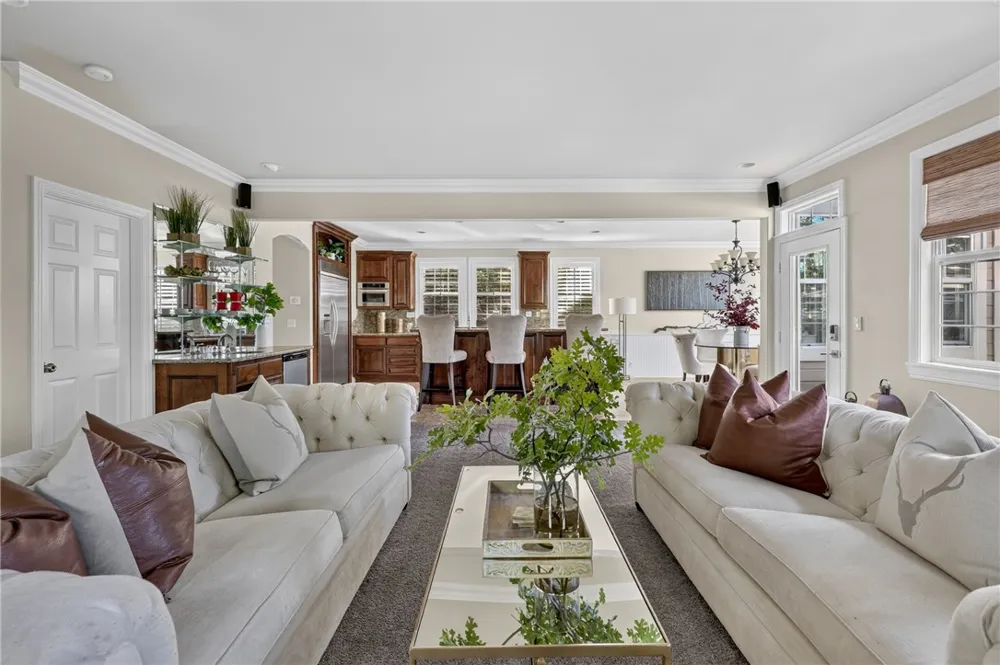 28462 North Bay Road Lake Arrowhead, CA 92352