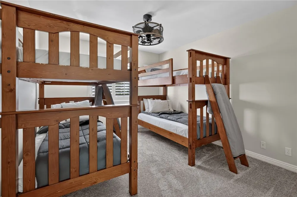 28462 North Bay Road Lake Arrowhead, CA 92352