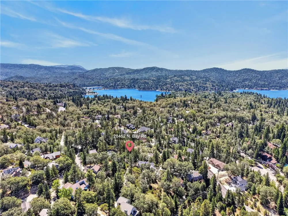 28462 North Bay Road Lake Arrowhead, CA 92352