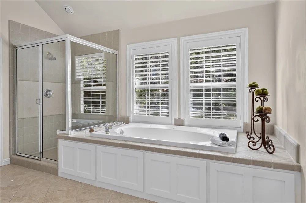 28462 North Bay Road Lake Arrowhead, CA 92352