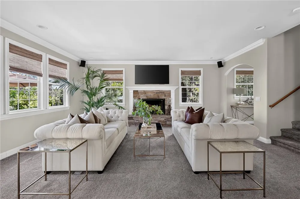 28462 North Bay Road Lake Arrowhead, CA 92352