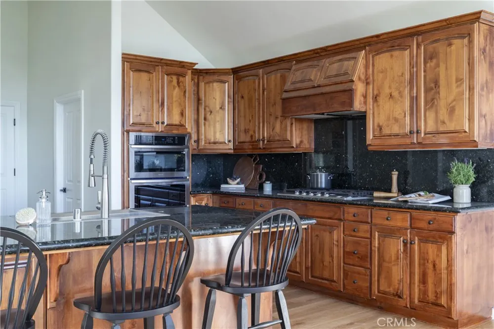 1477 Sequoia Drive Lake Arrowhead, CA 92352