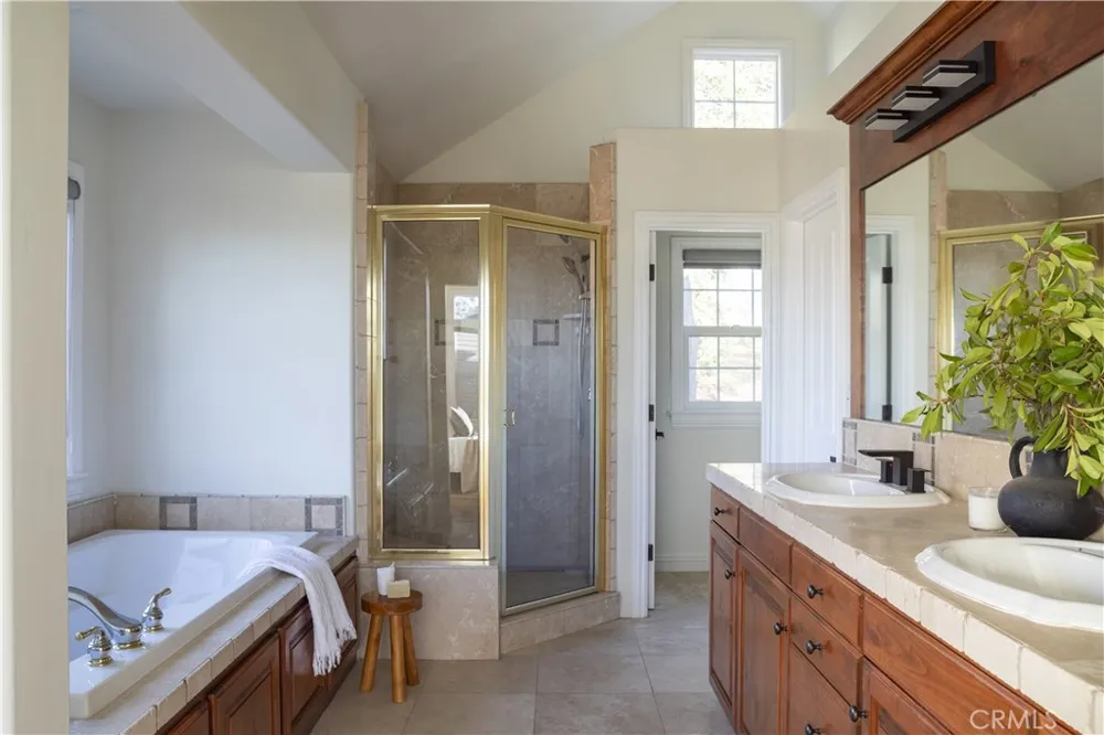 1477 Sequoia Drive Lake Arrowhead, CA 92352