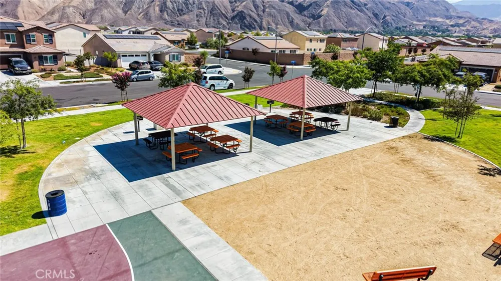 579 Pinyon San Jacinto, CA 92583