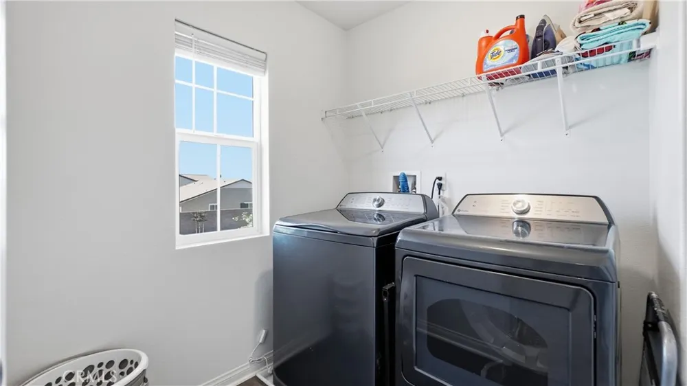 579 Pinyon San Jacinto, CA 92583