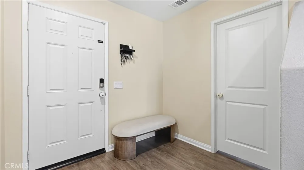 579 Pinyon San Jacinto, CA 92583