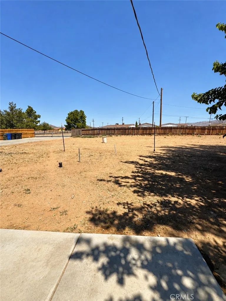 14829 Navajo Road Apple Valley, CA 92307