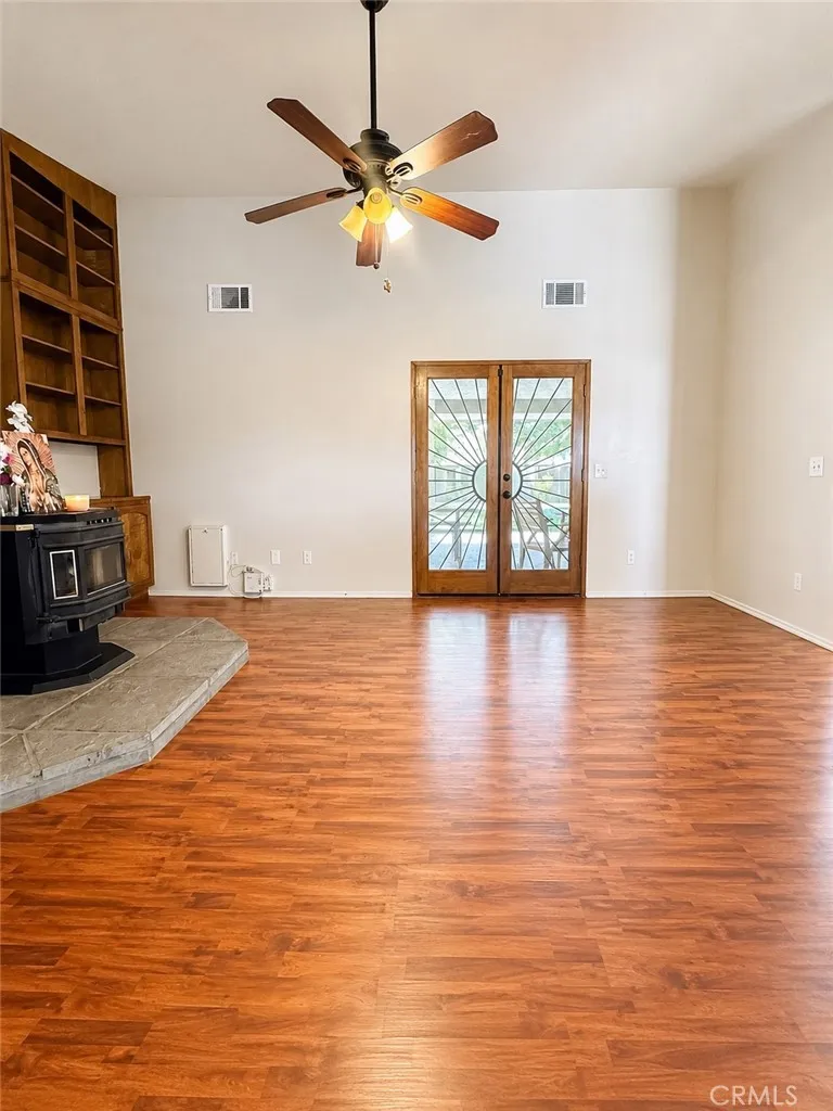 14829 Navajo Road Apple Valley, CA 92307