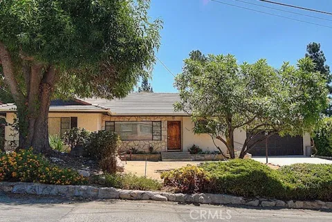 4808 El Sereno