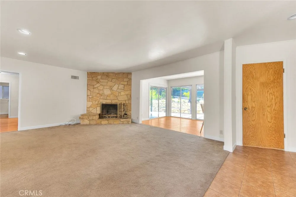 4808 El Sereno La Crescenta, CA 91214