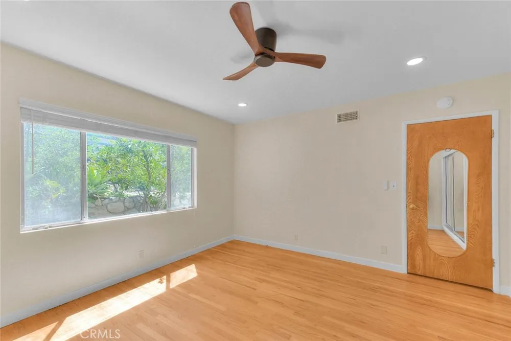 4808 El Sereno La Crescenta, CA 91214