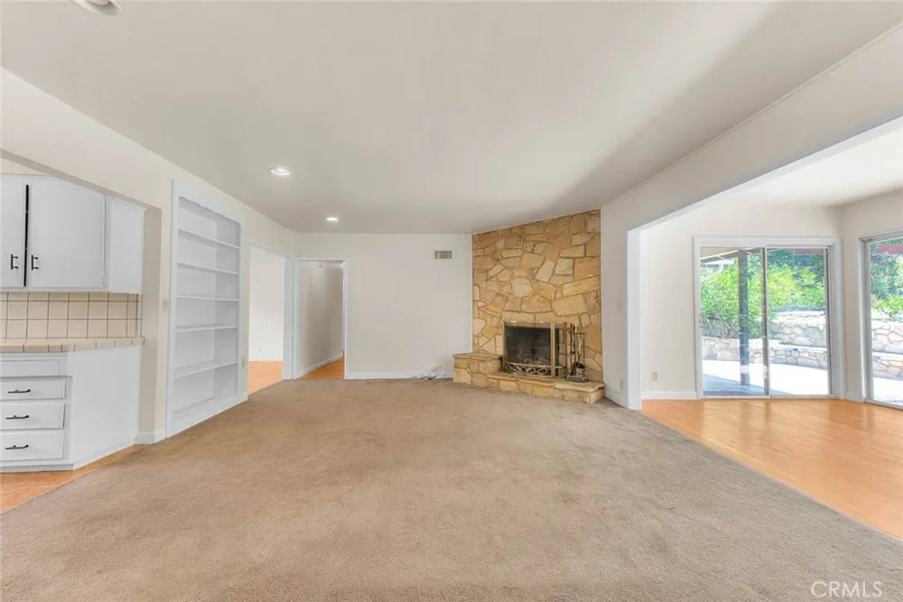 4808 El Sereno La Crescenta, CA 91214