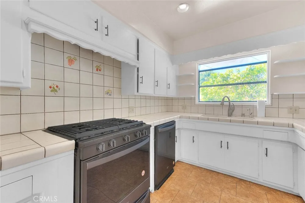 4808 El Sereno La Crescenta, CA 91214