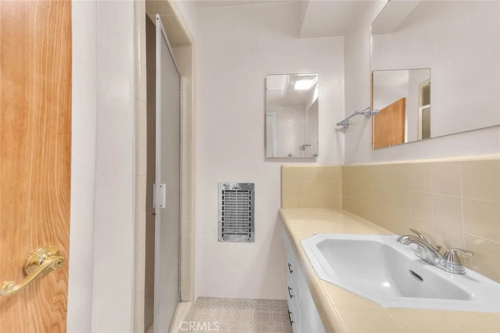 4808 El Sereno La Crescenta, CA 91214