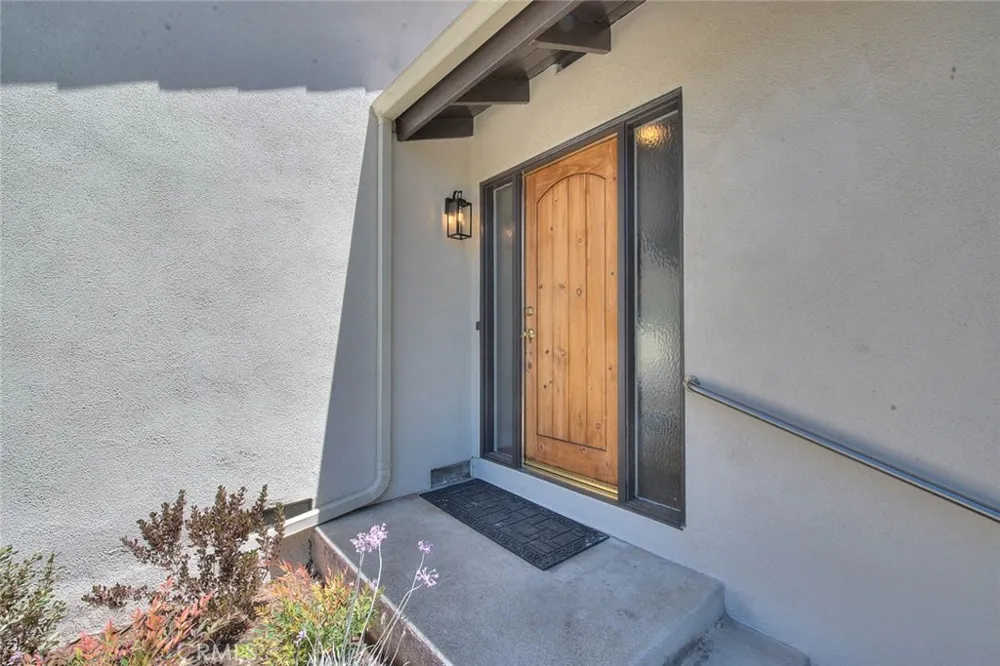 4808 El Sereno La Crescenta, CA 91214