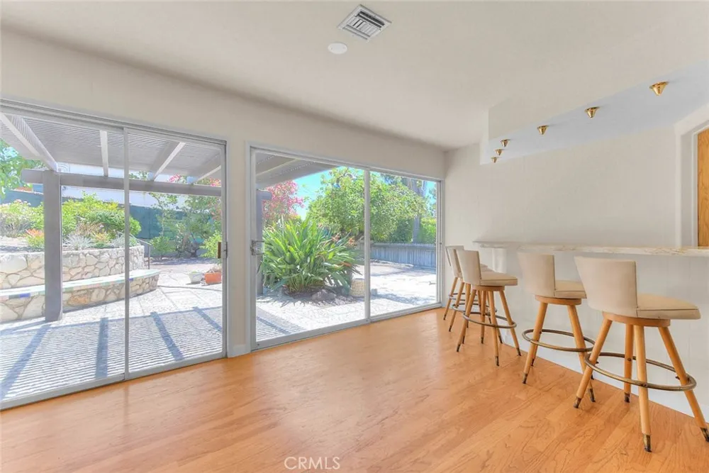 4808 El Sereno La Crescenta, CA 91214