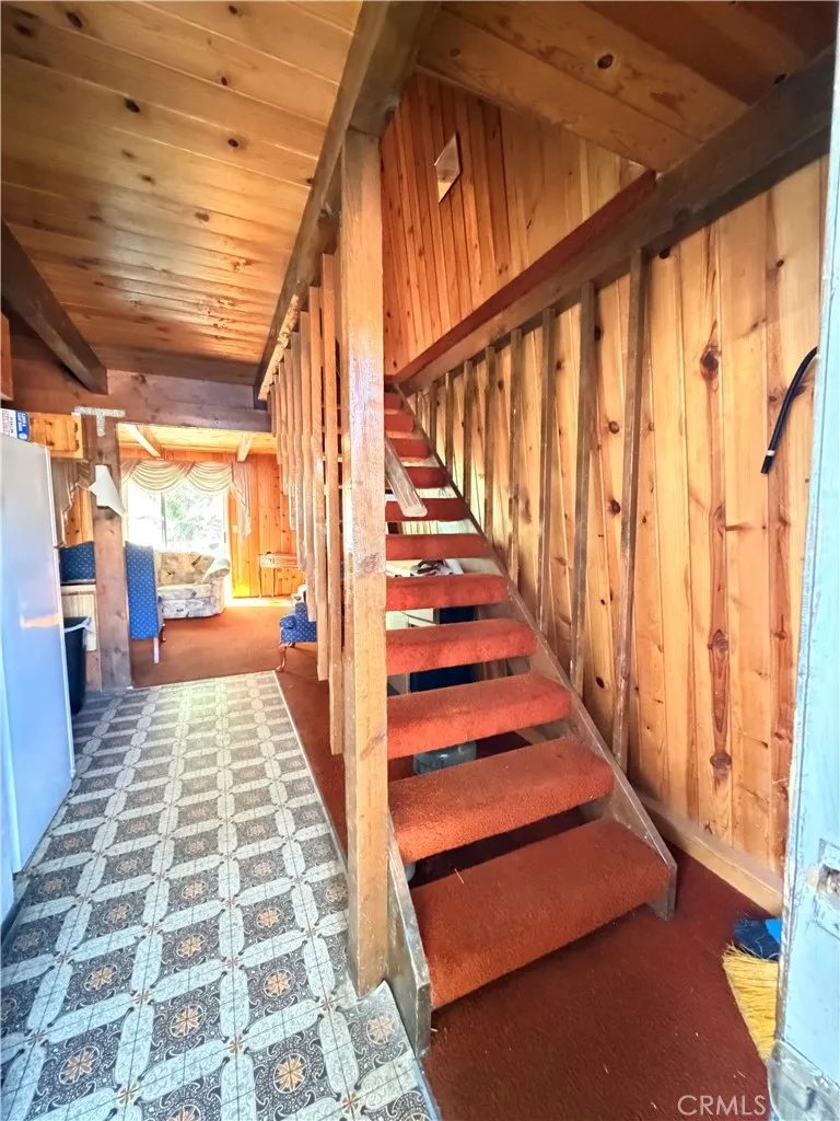 33415 Cedar Arrowbear, CA 92382