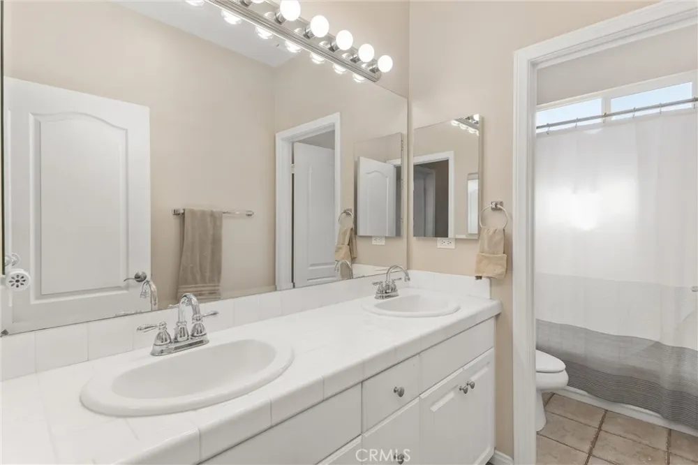 33264 Gold Mountain Road Yucaipa, CA 92399