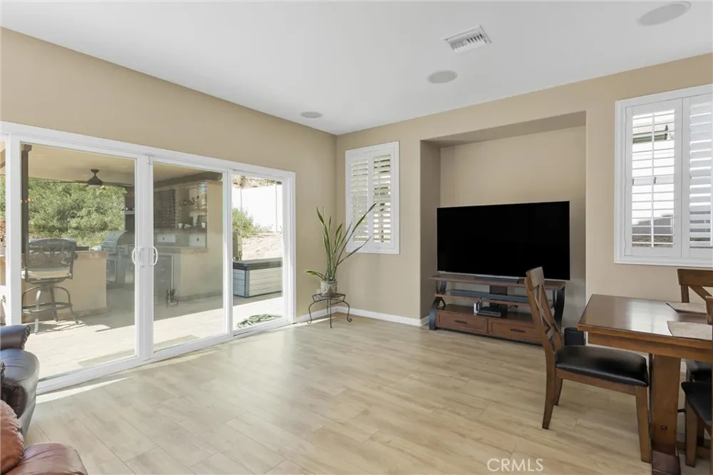 33264 Gold Mountain Road Yucaipa, CA 92399