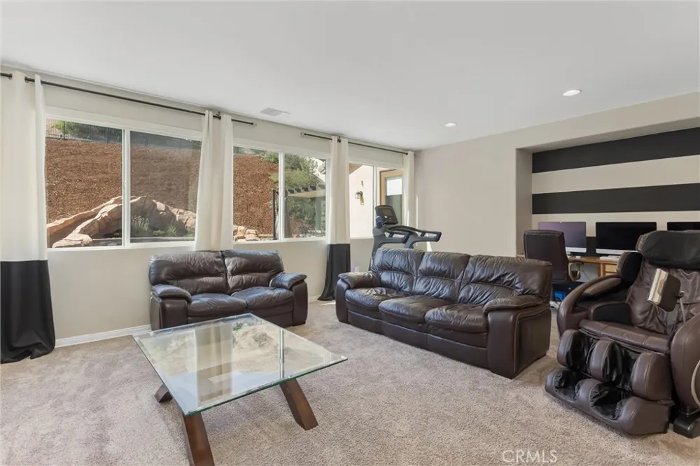 33264 Gold Mountain Road Yucaipa, CA 92399