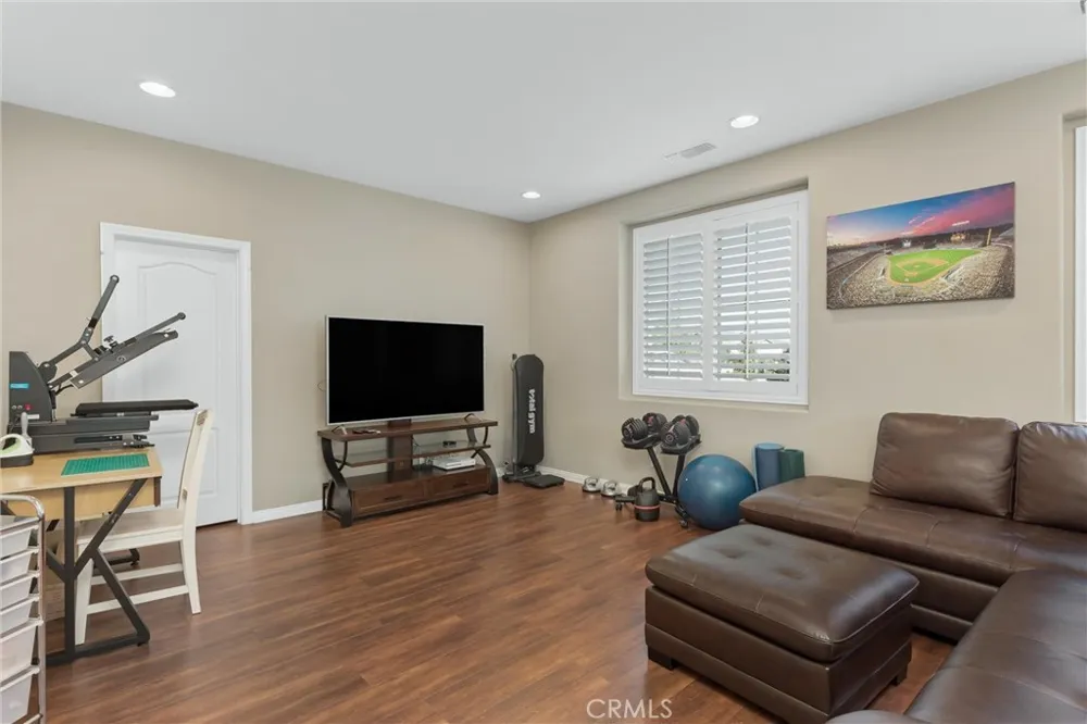 33264 Gold Mountain Road Yucaipa, CA 92399