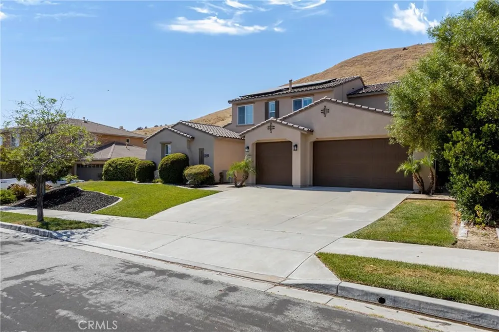 33264 Gold Mountain Road Yucaipa, CA 92399