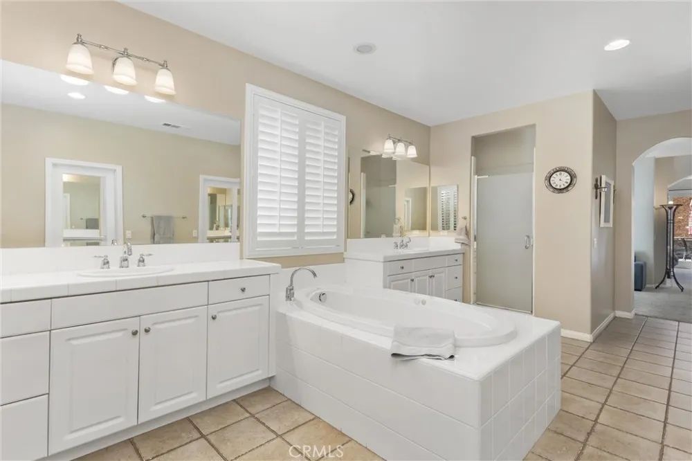 33264 Gold Mountain Road Yucaipa, CA 92399