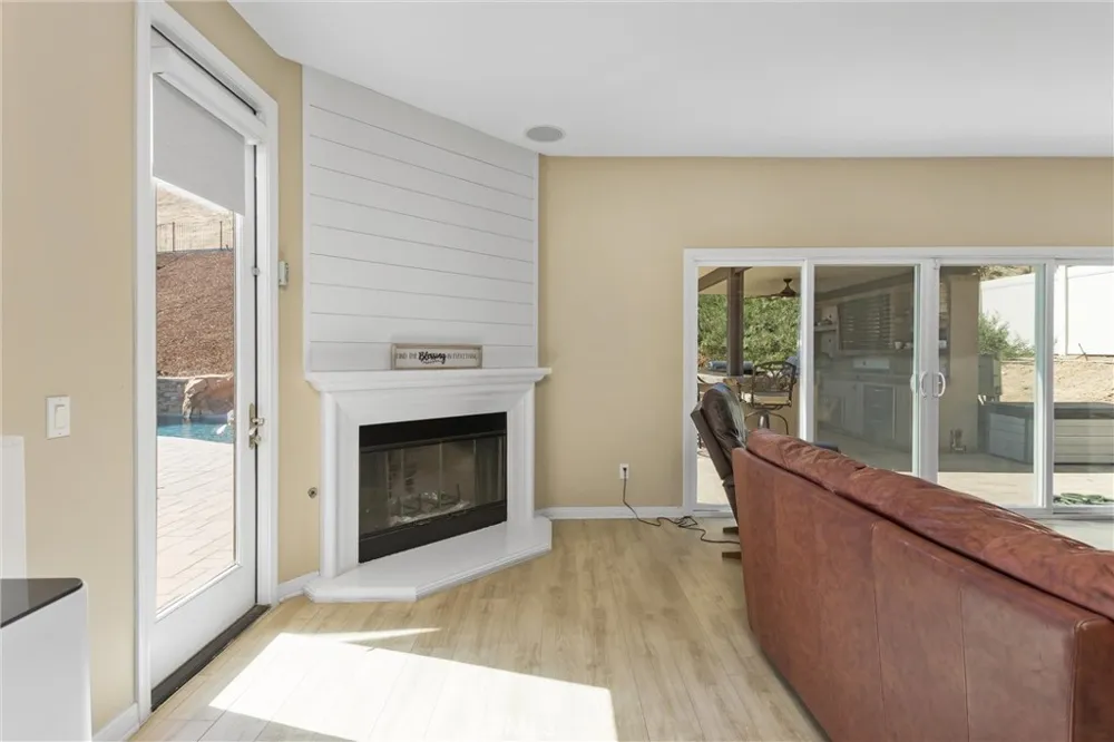 33264 Gold Mountain Road Yucaipa, CA 92399