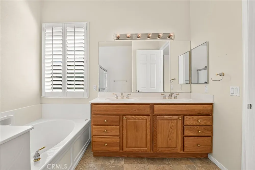 1730 Forest Oaks Beaumont, CA 92223