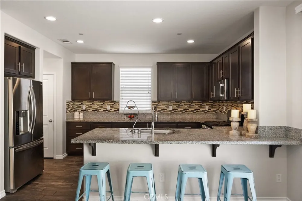 3992 Boulder Jurupa Valley, CA 92509
