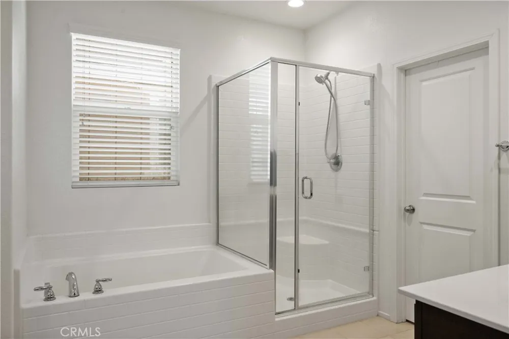 3992 Boulder Jurupa Valley, CA 92509