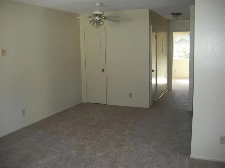 2557 Yardarm Avenue Port Hueneme, CA 93041