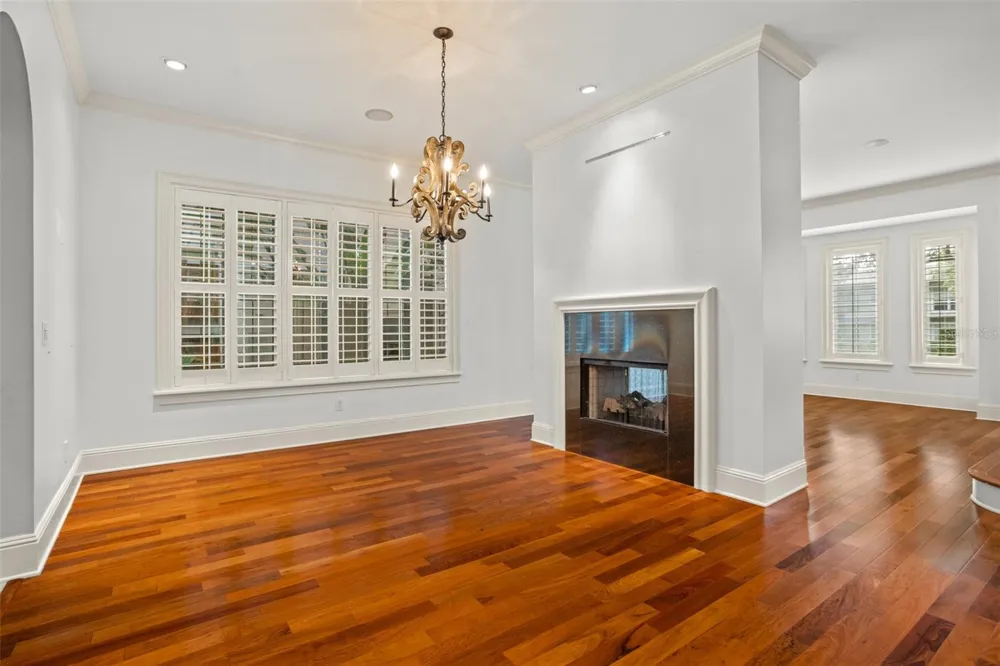 1136 S PENNSYLVANIA AVENUE Winter Park, FL 32789