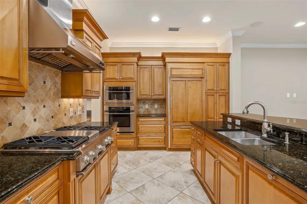 1136 S PENNSYLVANIA AVENUE Winter Park, FL 32789