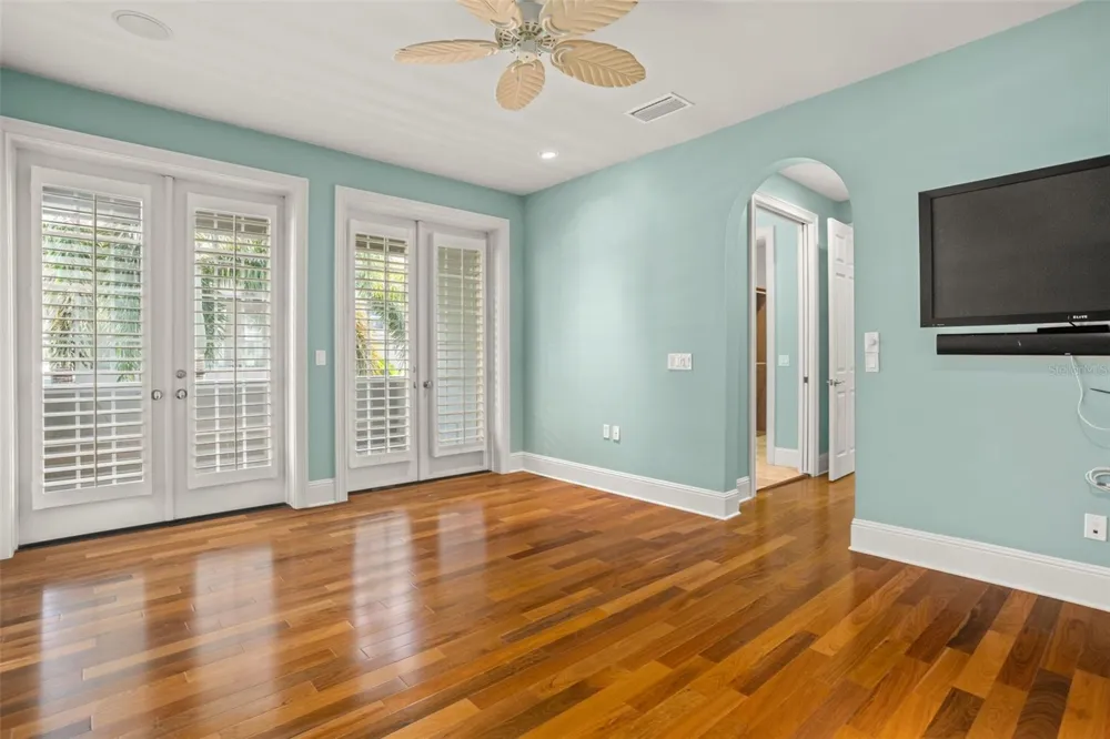 1136 S PENNSYLVANIA AVENUE Winter Park, FL 32789
