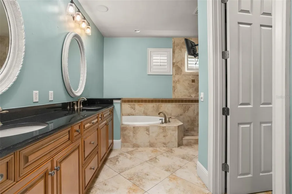 1136 S PENNSYLVANIA AVENUE Winter Park, FL 32789