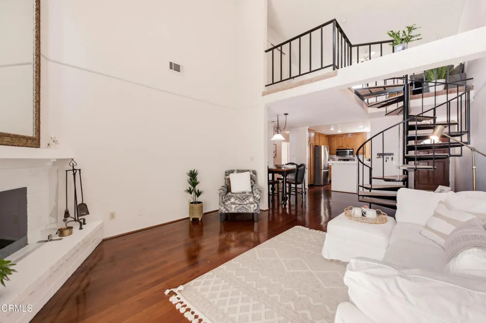 3417 Rio Hato Court Camarillo, CA 93010