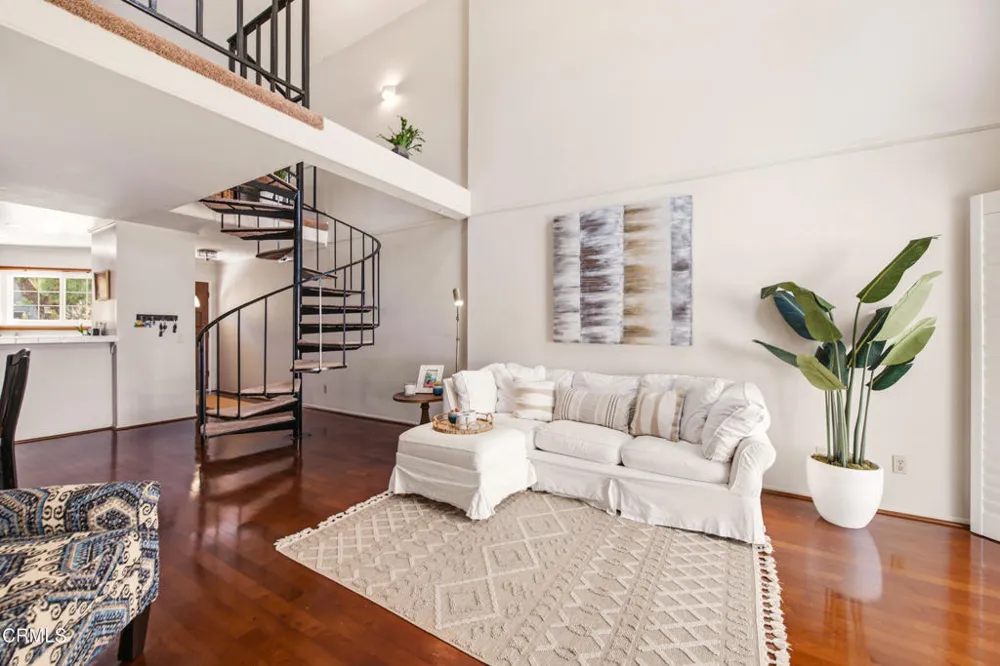3417 Rio Hato Court Camarillo, CA 93010
