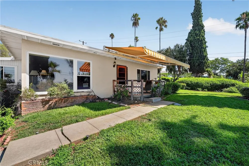 7307 Lenox Avenue Riverside, CA 92504