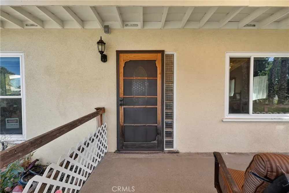7307 Lenox Avenue Riverside, CA 92504