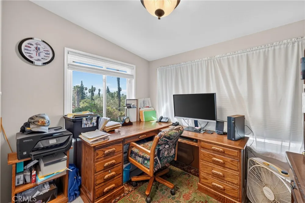 7307 Lenox Avenue Riverside, CA 92504