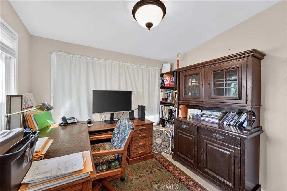 7307 Lenox Avenue Riverside, CA 92504