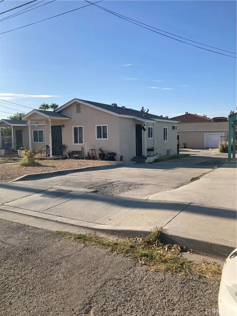 16859 Fairfax Street Fontana, CA 92336
