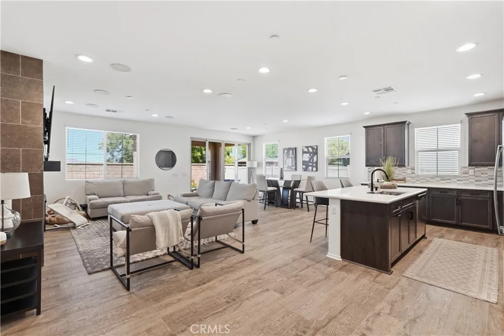 3029 Homeward Hemet, CA 92543