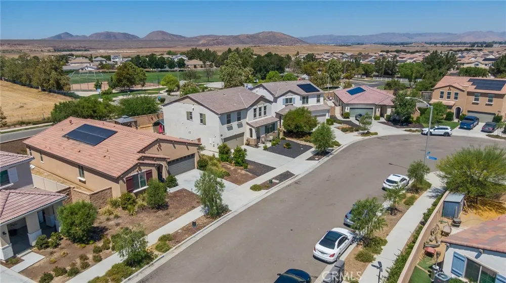 3029 Homeward Hemet, CA 92543