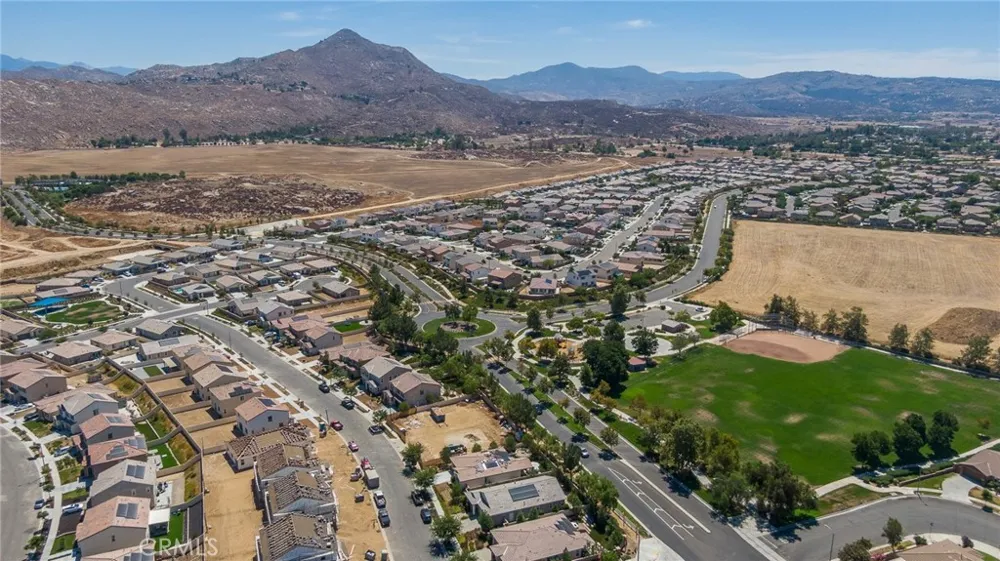 3029 Homeward Hemet, CA 92543